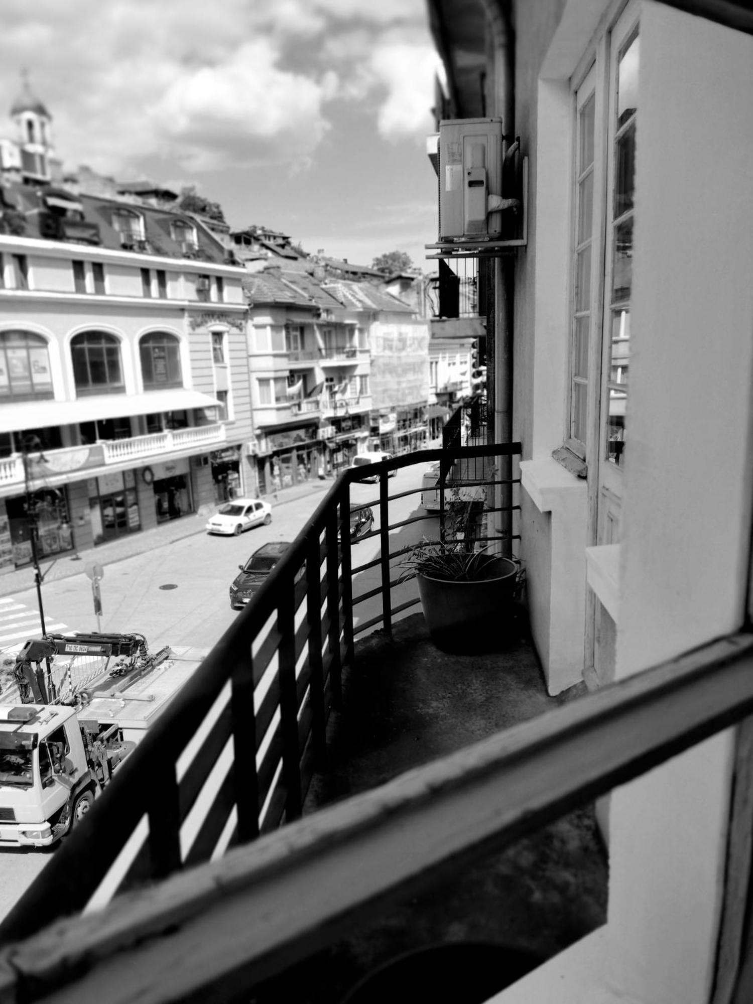 Art Studio Turnovo Lejlighed Veliko Tarnovo Eksteriør billede