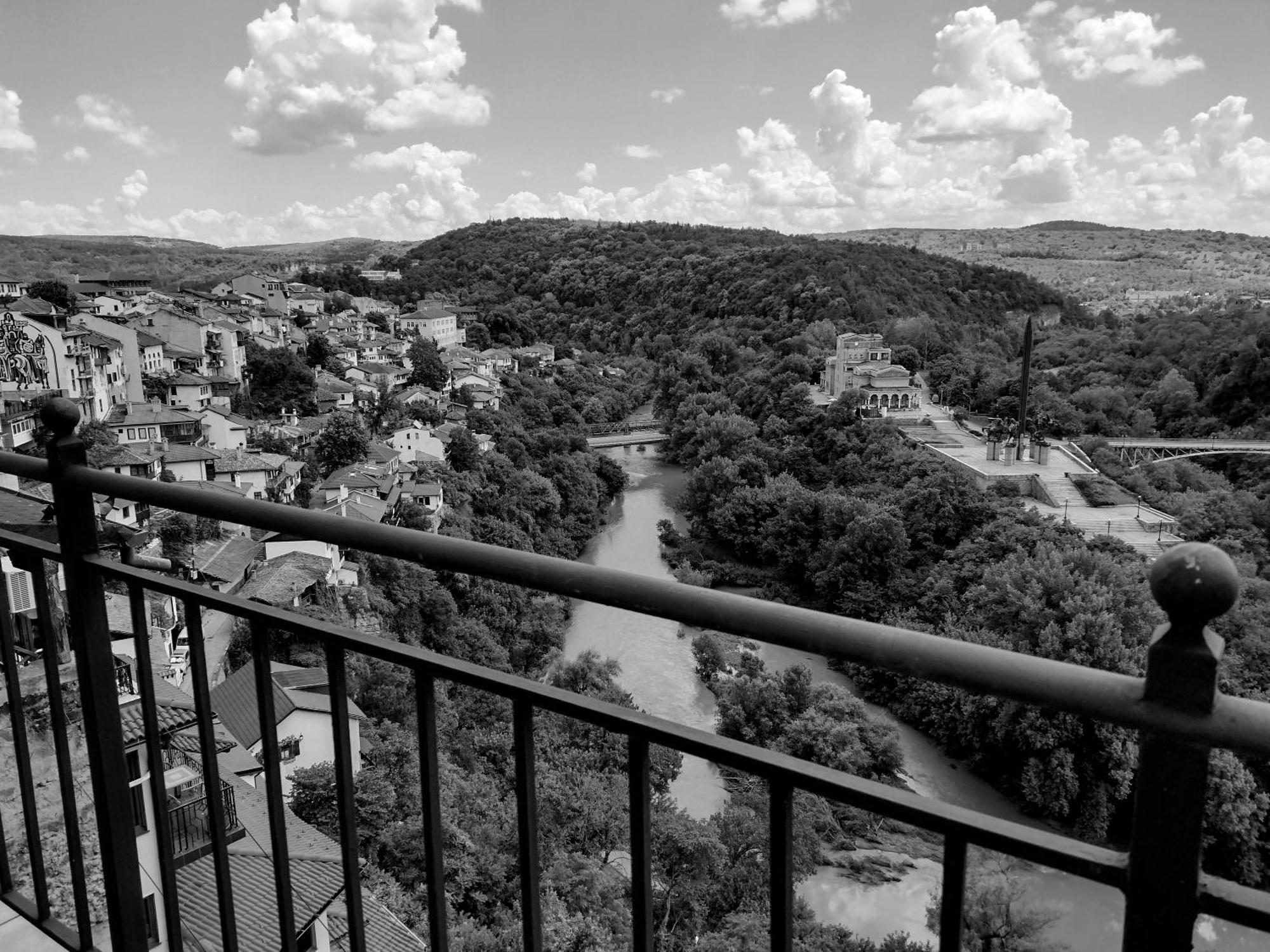 Art Studio Turnovo Lejlighed Veliko Tarnovo Eksteriør billede